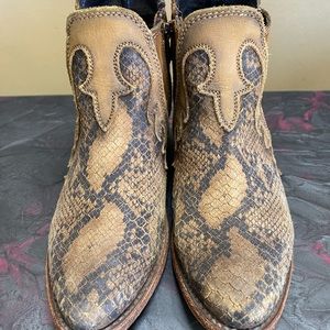 Liberty Black Bootie